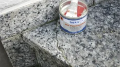 Beko 2-K Feinspachtel Weiss 1000g | Styrolreduziert -Bauchemikalien Geschäft 2 K Universal Feinspachtel 01