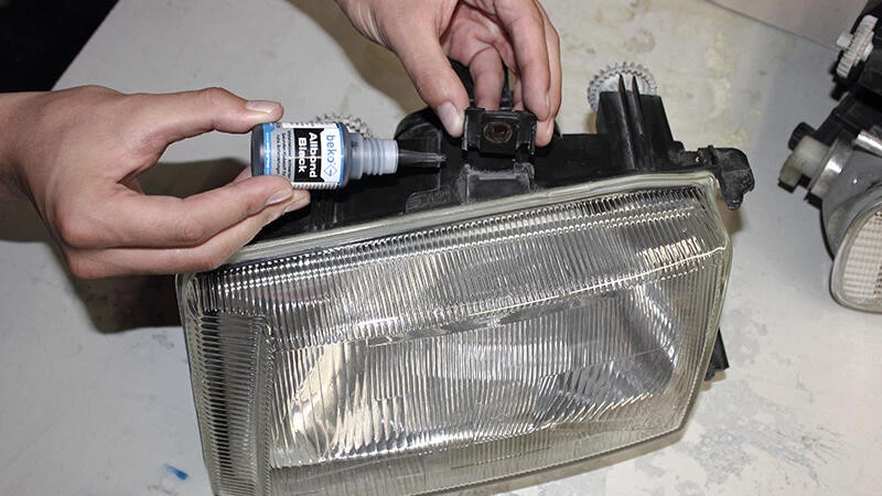 Beko Allbond-Black | Cyanacrylat-Klebstoff - 20g 4 Beko Allbond-Black | Cyanacrylat-Klebstoff - 20g – Bild 2