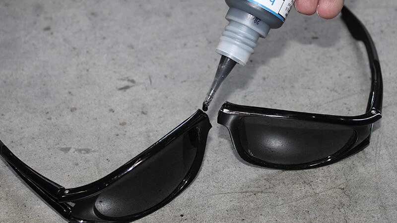 Beko Allbond-Black | Cyanacrylat-Klebstoff - 20g 6 Beko Allbond-Black | Cyanacrylat-Klebstoff - 20g – Bild 4